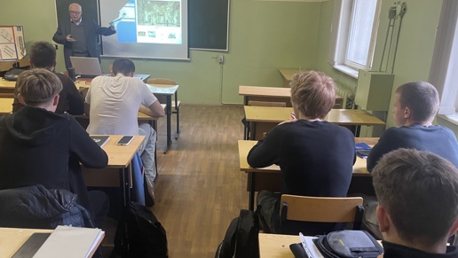 У студентов-строителей – очередной гость